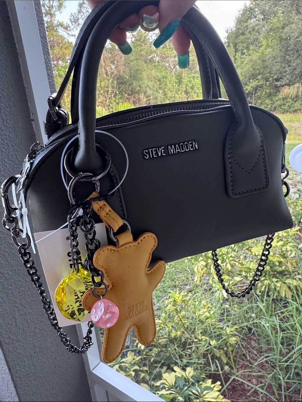 Steve Madden new 🆕 mini Dome Satchel with Yellow Teddy Charm & 🎲 charms